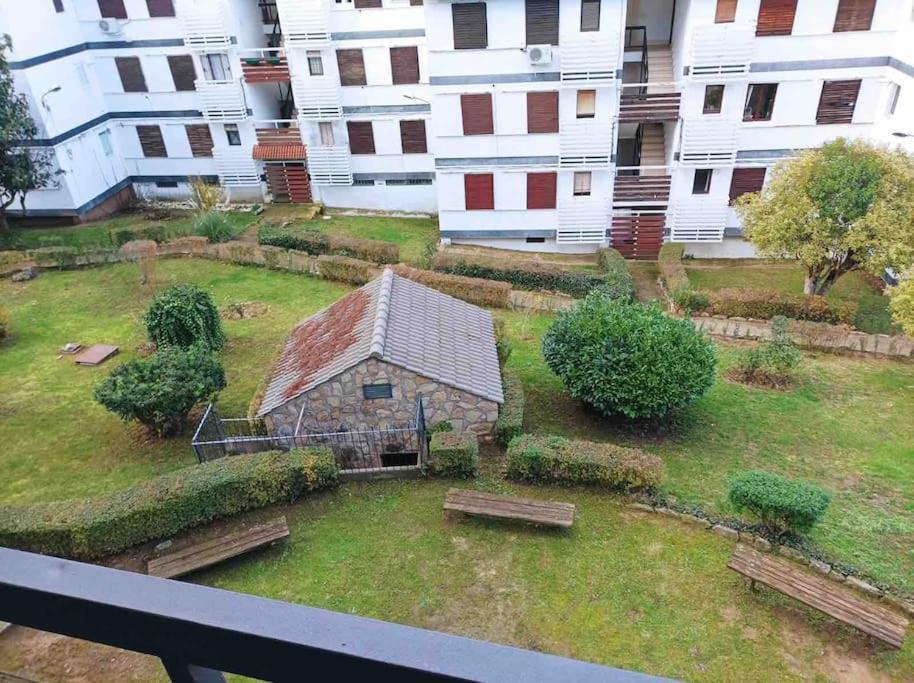 Precioso Piso En La Playa De Madrid A 45 Min Del Centro De La Ciudad San Martín de Valdeiglesias Exterior foto